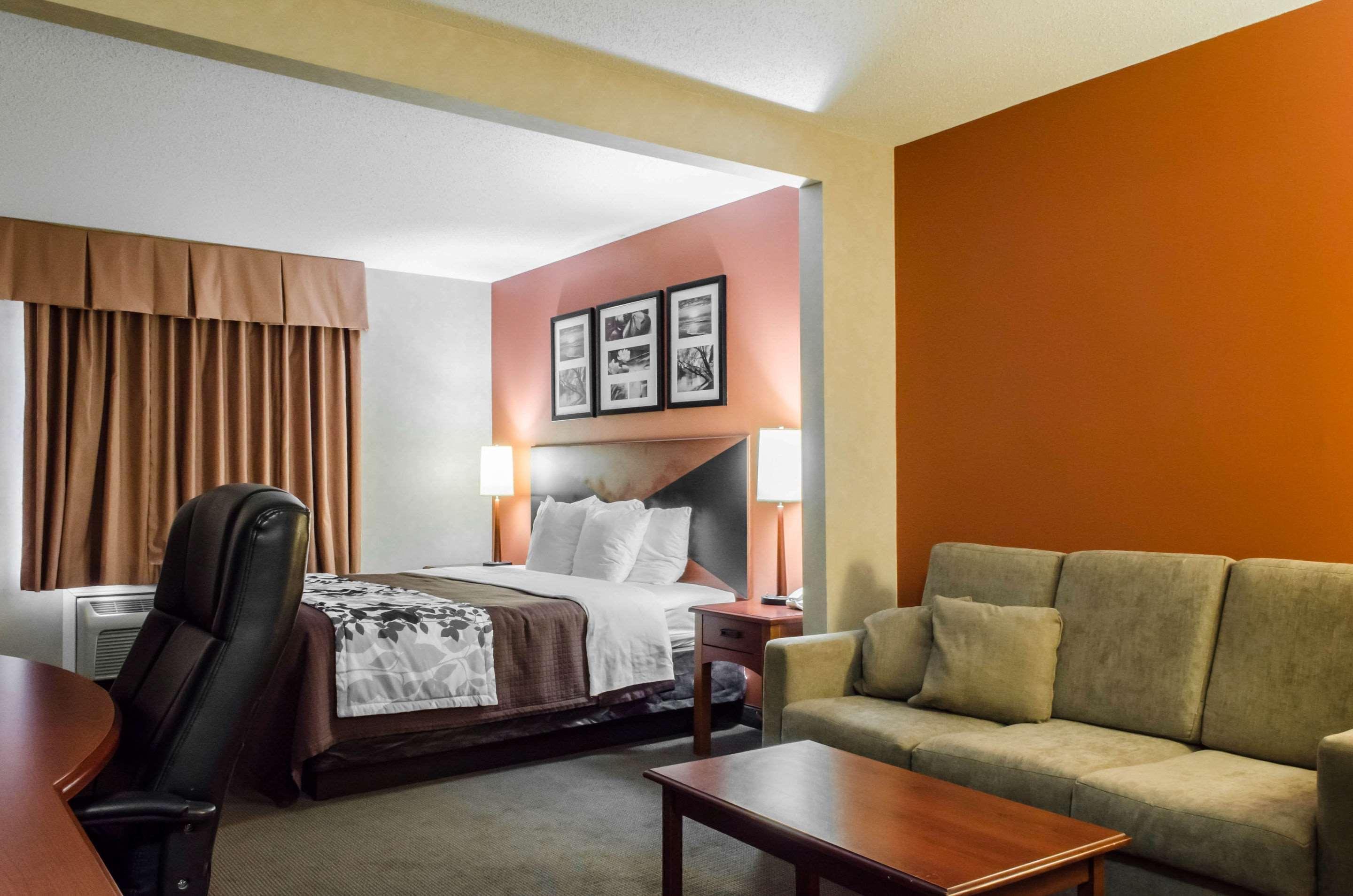 Sleep Inn & Suites Ronks Exterior photo